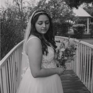 Meet your Posher, Mercedes